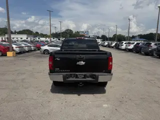 2009 Chevrolet Silverado 1500 4WD Crew Cab 143.5" LT