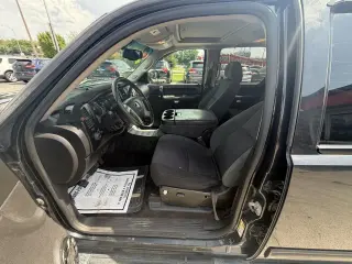 2009 Chevrolet Silverado 1500 4WD Crew Cab 143.5" LT