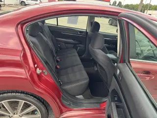 2014 Subaru Legacy 4dr Sdn H4 Auto 2.5i Sport