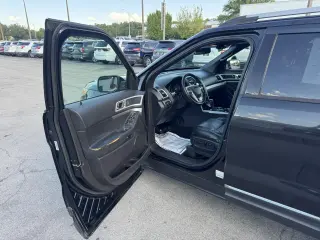 2014 Ford Explorer FWD 4dr XLT