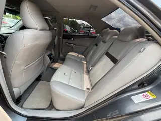 2012 Toyota Camry 4dr Sdn I4 Auto XLE (Natl)