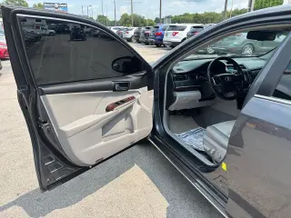2012 Toyota Camry 4dr Sdn I4 Auto XLE (Natl)