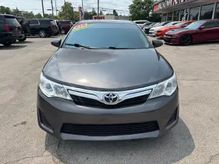 2012 Toyota Camry 4dr Sdn I4 Auto XLE (Natl)
