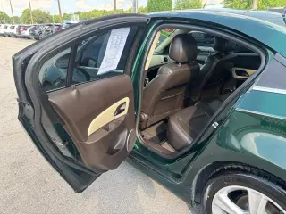 2014 Chevrolet Cruze 4dr Sdn Auto 2LT