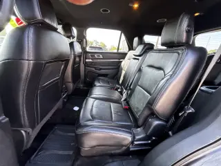 2017 Ford Explorer Limited FWD