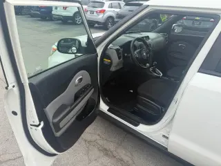 2016 Kia Soul 5dr Wgn Auto Base