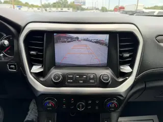 2017 GMC Acadia SLT