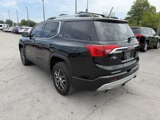 2017 GMC Acadia SLT