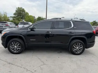 2017 GMC Acadia SLT