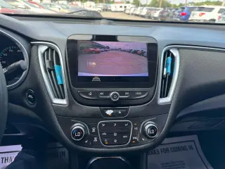 2020 Chevrolet Malibu 4dr Sdn LT
