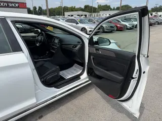 2019 Hyundai Sonata Sport