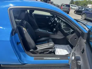 2010 Ford Mustang 2dr Cpe GT