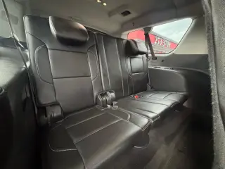 2015 Chevrolet Suburban 4WD 4dr LT