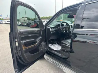 2015 Chevrolet Suburban 4WD 4dr LT