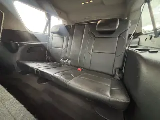 2015 Chevrolet Suburban 4WD 4dr LT
