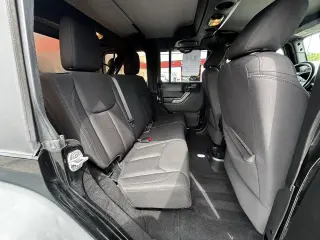 2014 Jeep Wrangler Unlimited 4WD 4dr Sport