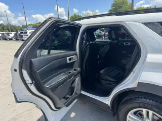 2020 Ford Explorer XLT 4WD