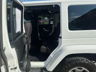 2014 Jeep Wrangler Unlimited 4WD 4dr Rubicon