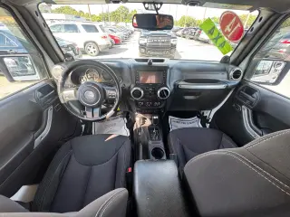 2014 Jeep Wrangler Unlimited 4WD 4dr Rubicon