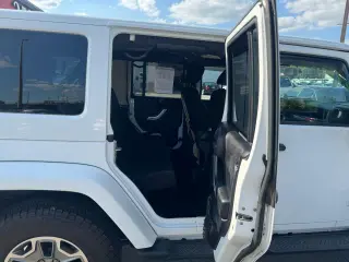 2014 Jeep Wrangler Unlimited 4WD 4dr Rubicon