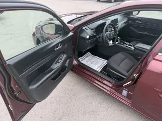 2024 Nissan Altima 2.5 SV Sedan