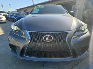 2016 Lexus IS