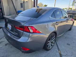 2016 Lexus IS