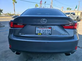 2016 Lexus IS