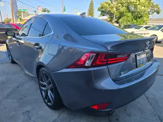 2016 Lexus IS