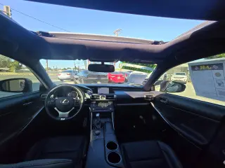 2016 Lexus IS