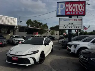 2025 Toyota Camry Hybrid XLE