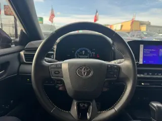 2025 Toyota Camry Hybrid XLE