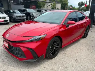 2025 Toyota Camry Hybrid SE
