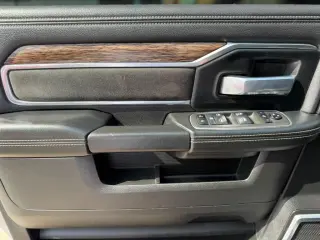 2021 RAM 2500 Laramie Crew Cab SWB 4WD
