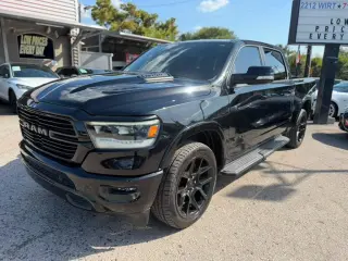 2022 RAM 1500 Laramie Crew Cab SWB 4WD