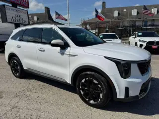2024 Kia Sorento S 2WD