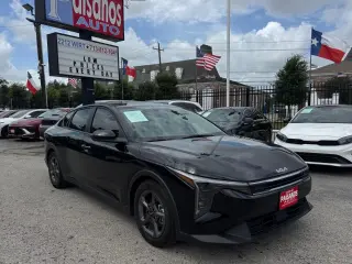 2025 Kia K4 LX