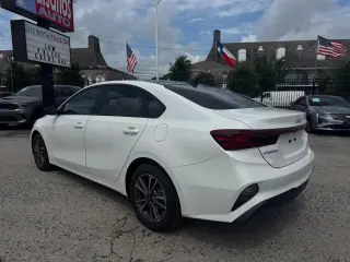 2024 Kia Forte LX