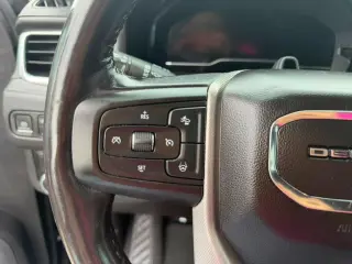 2023 GMC Yukon Denali 2WD