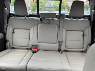 2022 GMC Sierra 1500 SLT Crew Cab 4WD
