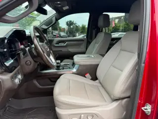 2022 GMC Sierra 1500 SLT Crew Cab 4WD