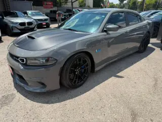 2017 Dodge Charger SRT 392