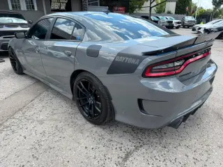 2017 Dodge Charger SRT 392