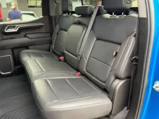 2022 Chevrolet Silverado 1500 LTZ Crew Cab 4WD