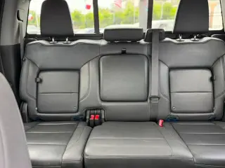 2022 Chevrolet Silverado 1500 LTZ Crew Cab 4WD