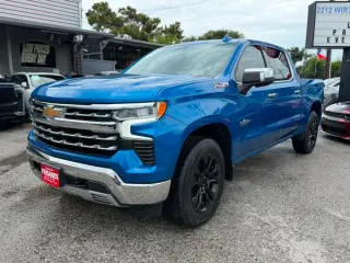 2022 Chevrolet Silverado 1500 LTZ Crew Cab 4WD