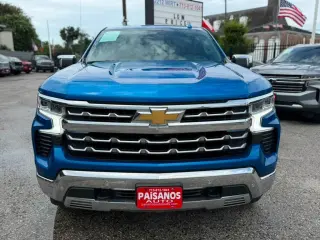 2022 Chevrolet Silverado 1500 LTZ Crew Cab 4WD