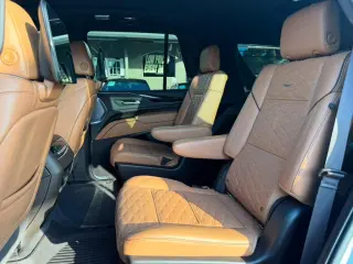 2022 Cadillac Escalade Sport