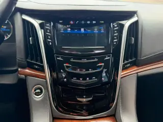 2020 Cadillac Escalade Luxury 4WD