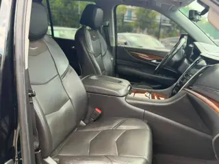 2020 Cadillac Escalade Luxury 4WD